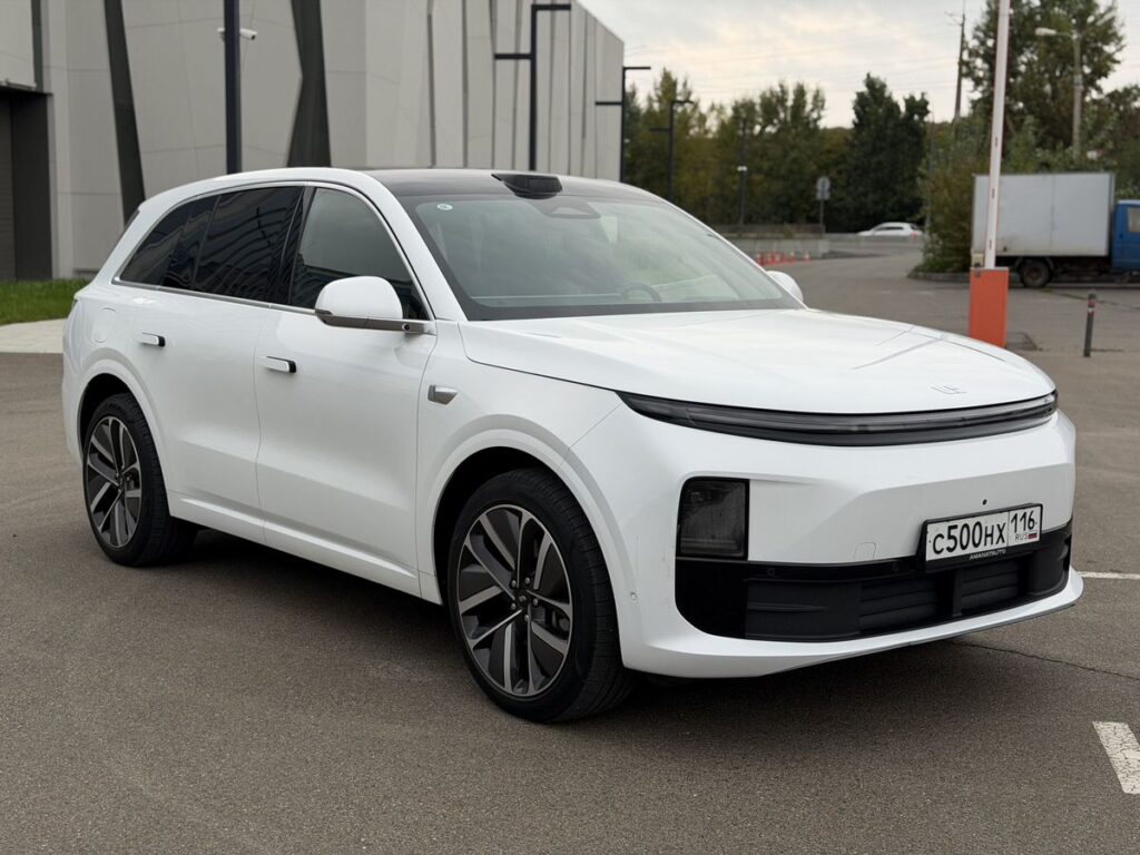 Li Auto (Lixiang) L6 2024 - Фото 6